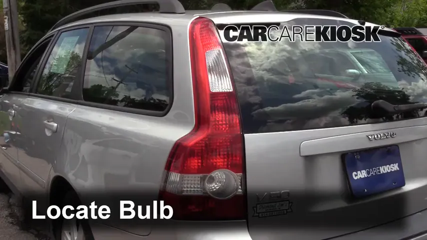 2007 Volvo V50 2.4i 2.4L 5 Cyl. Lights